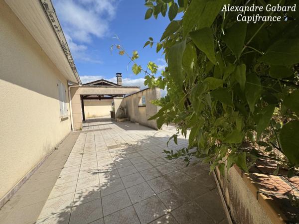 Axe La Réole-Langon - Maison de plain-pied - 5 chambres + bureau - Jardin 3 000 m² - 3 Garages