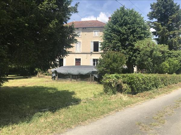 Maison à vendre |  Colayrac-Saint-Cirq |  7 pièces | 200 m²