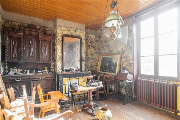 Maison à vendre |  Colayrac-Saint-Cirq |  7 pièces | 200 m²