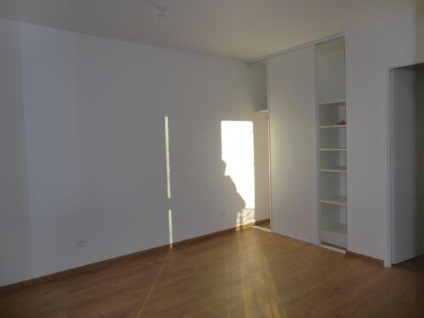 APPARTEMENT 2 PIECES