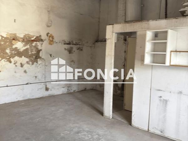 Location Local commercial 5 pièces 98.3 m² - 186 BOULEVARD SAINT LOUP Marseille 13010