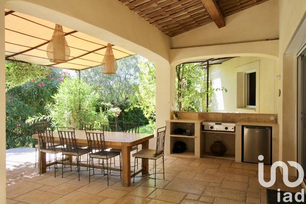 Maison à vendre 5 pièces 225 m² Montauroux