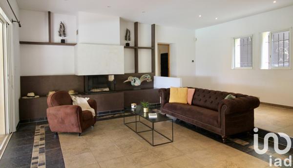 Maison à vendre 5 pièces 225 m² Montauroux