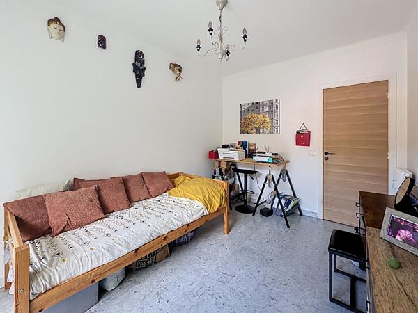 Appartement 3 pièces à vendre à Grasse - Avant dernier étage avec vue mer panoramique