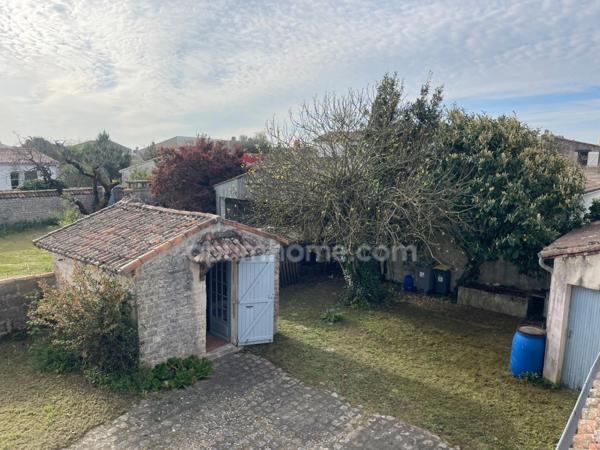Maison en pierres de 4 chambres avec une dépendance, SAINTE MARIE DE RE - 17740
