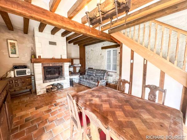 Maison en pierres de 4 chambres avec une dépendance, SAINTE MARIE DE RE - 17740