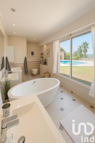 Maison à vendre 10 pièces 320 m² Mouans-Sartoux