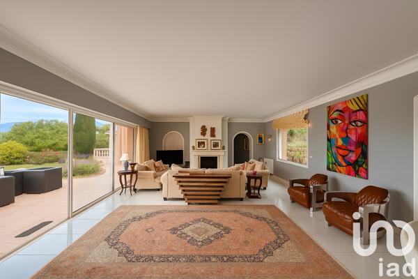 Maison à vendre 10 pièces 320 m² Mouans-Sartoux
