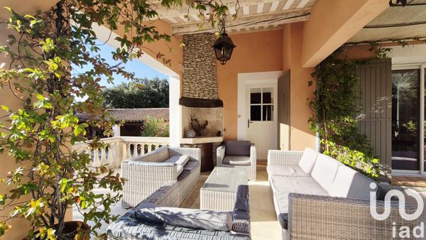 Maison à vendre 6 pièces 225 m² L'Isle-sur-la-Sorgue