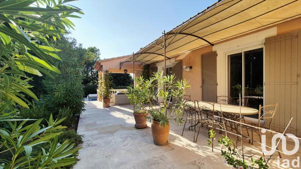 Maison à vendre 6 pièces 225 m² L'Isle-sur-la-Sorgue