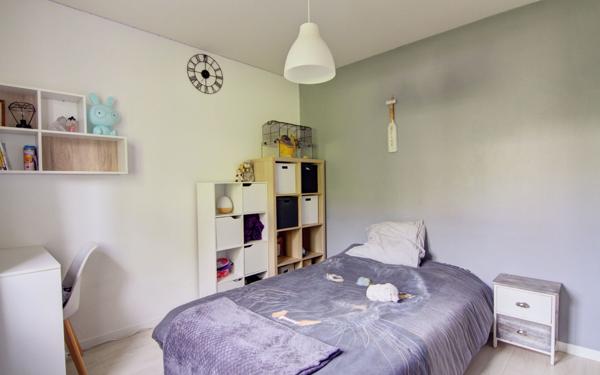 Maison à vendre    4 pièces • 130 m2 Saint-Martin-la-Plaine