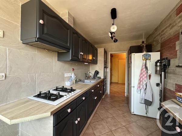 Appartement T5 à vendre  5 pièces - 101,61 m2 MONTELIMAR - 26
