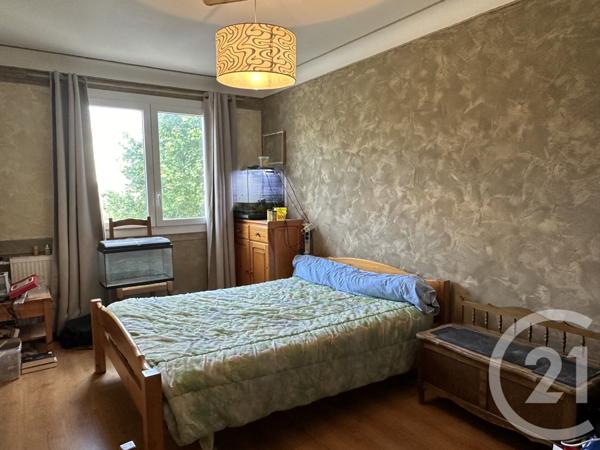 Appartement T5 à vendre  5 pièces - 101,61 m2 MONTELIMAR - 26