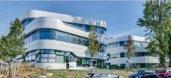 Bureaux à louer à Champagne-au-Mont-d'Or immeuble moderne et divisible