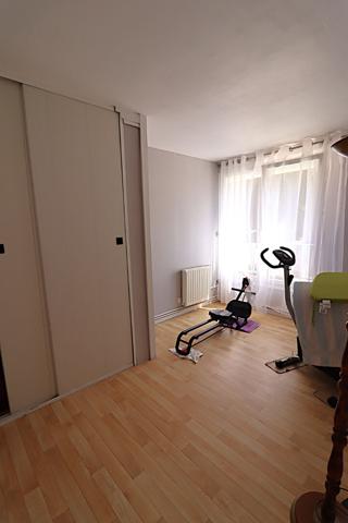 Maison 5 pièces 133 m2 - VAL DE REUIL