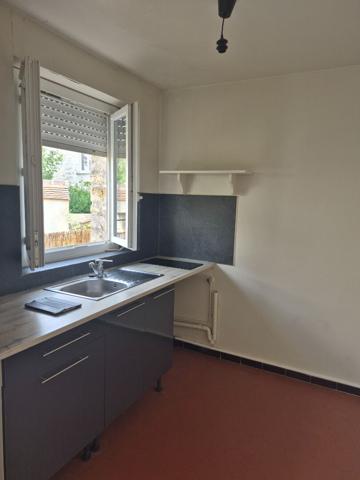 Appartement Ferte Alais  2 pièce(s) 30.98 m2