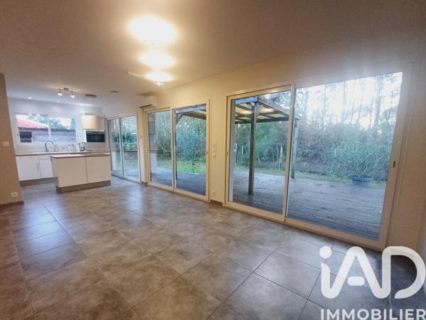 Maison à vendre 5 pièces 120 m² Lesparre-Médoc