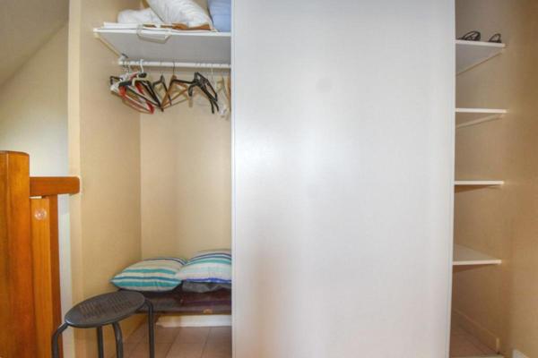 Maison de 56 m2 avec garage et jardin . Belle vue mer de toutes les pièces