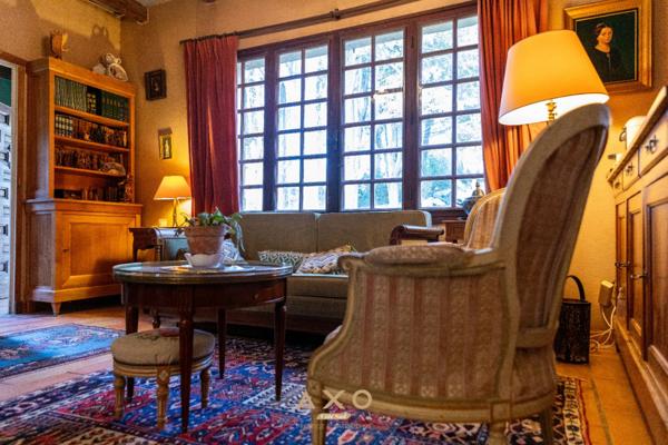 AIX EN PROVENCE - LE MONTAIGUET - MAISON DE CHARME A RENOVER  - 133 M2 - T5 - TERRAIN 1 380 M2 - PISCINE - GARAGE - 895 000 