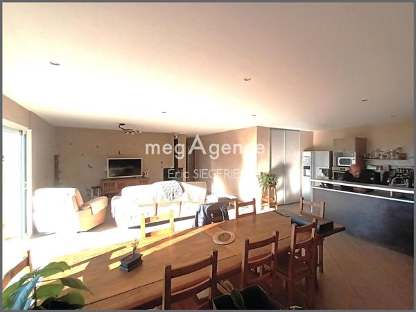 Maison à Lumio, 20260 - 10 pièces 283m²