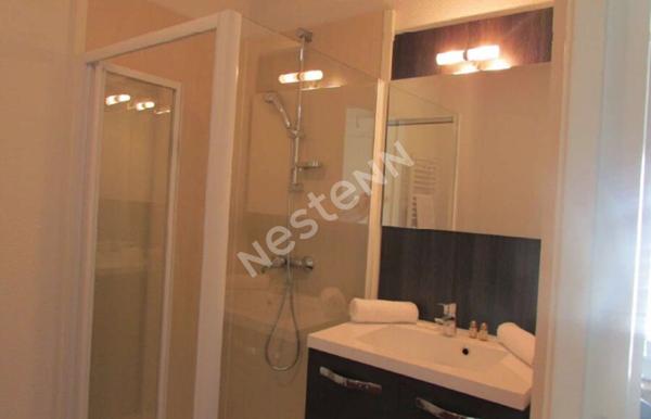 Sautron Hubonnière : VENTE Appartement T2 duplex 40 m², meublé. LMNP, bail commercial, loyers garantis.