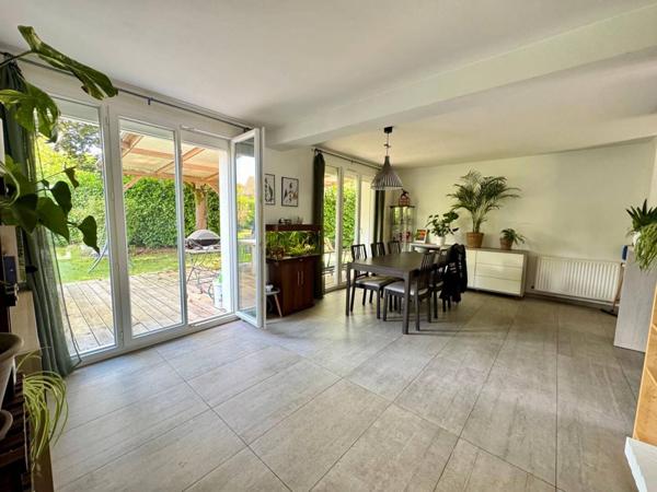 Maison Pontault Combault 7 pièce(s) 128.1 m2