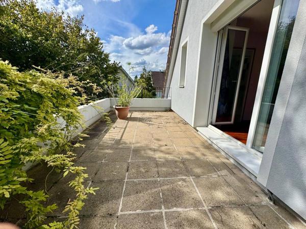 Maison Pontault Combault 7 pièce(s) 128.1 m2