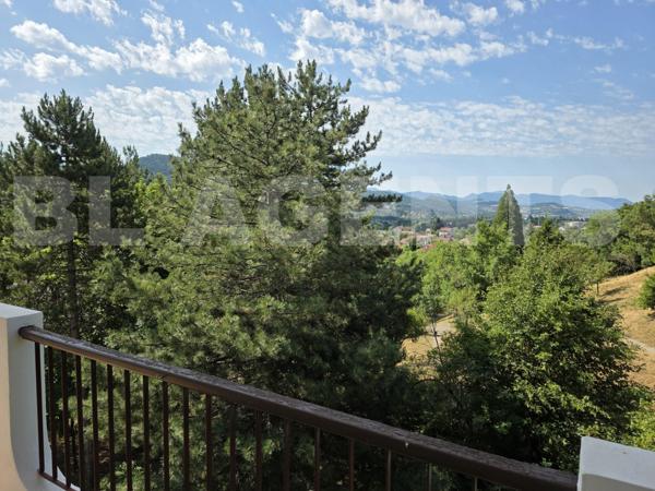 Appartement T4 avec caveetgarage