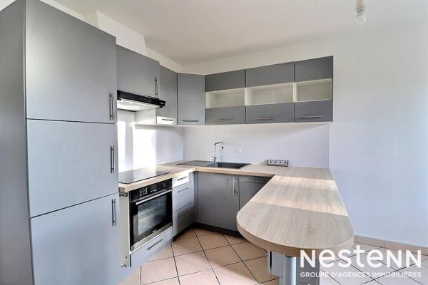 A SAINTE GENEVIEVE DES BOIS ! PROCHE GARE RER C ! APPARTEMENT T2 DANS PETITE COPROPRIETE ! AUCUN TRAVAUX, IDEAL INVESTISSEUR !