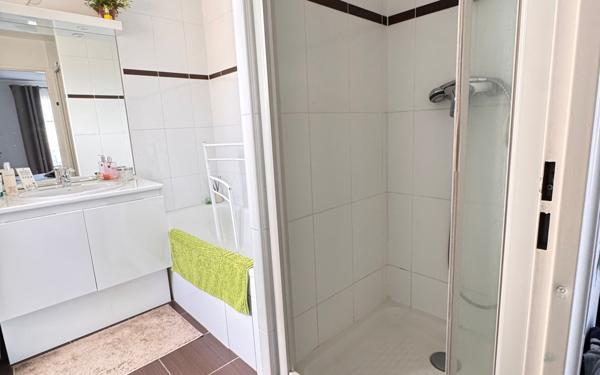 Maison à vendre    5 pièces •  Plaisir