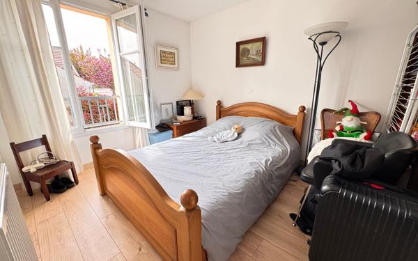 Maison à vendre    5 pièces •  Plaisir