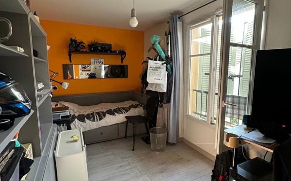 Maison à vendre    5 pièces •  Plaisir