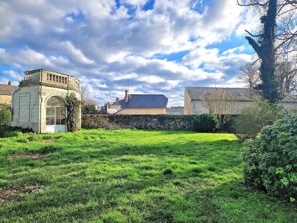 maison de maître à Châteauneuf-sur-Sarthe 10 pièce(s)