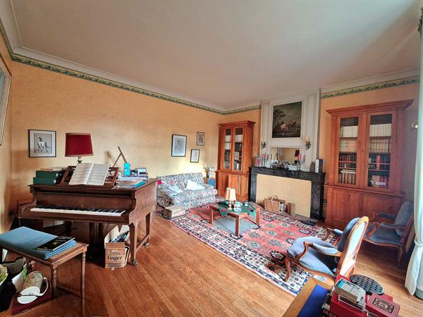 maison de maître à Châteauneuf-sur-Sarthe 10 pièce(s)