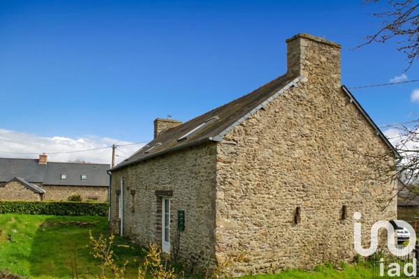 Longère 5 pièces de 89 m² à Plestan (22640)