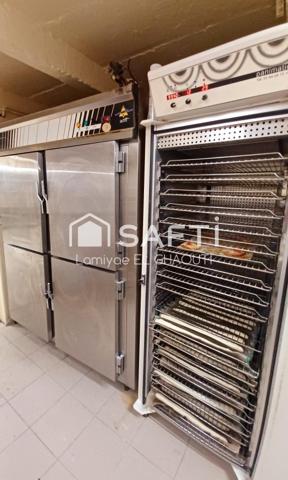 Spacieuse Boulangerie-Pâtisserie à Créteil