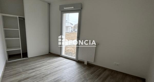 Location Appartement 3 pièces 64.1 m² - La Rochelle 17000