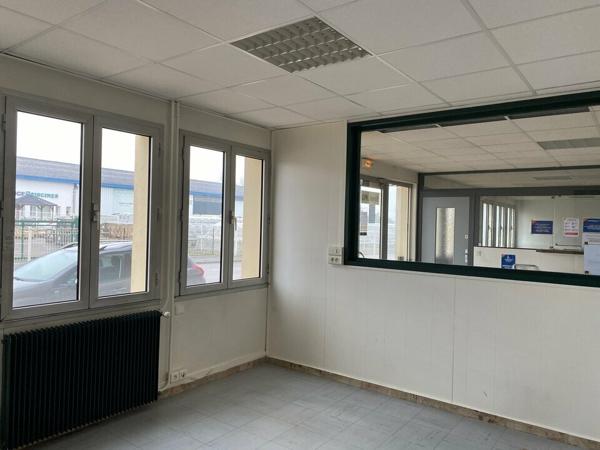 Champforgeuil - Bureaux 280 m² à louer
