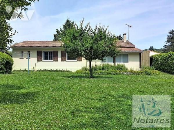 Maison à vendre à CURSAN (33670) en GIRONDE (33).

A 5 Minutes de Créon (33670) agréable trad...