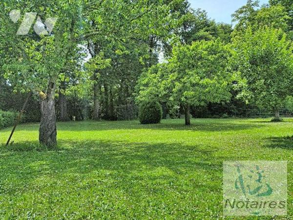 Maison à vendre à CURSAN (33670) en GIRONDE (33).

A 5 Minutes de Créon (33670) agréable trad...