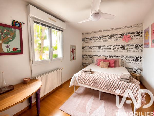 Maison à vendre 7 pièces 224 m² Mérignac