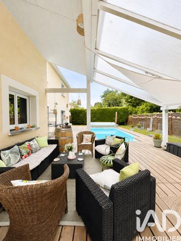 Maison à vendre 7 pièces 224 m² Mérignac
