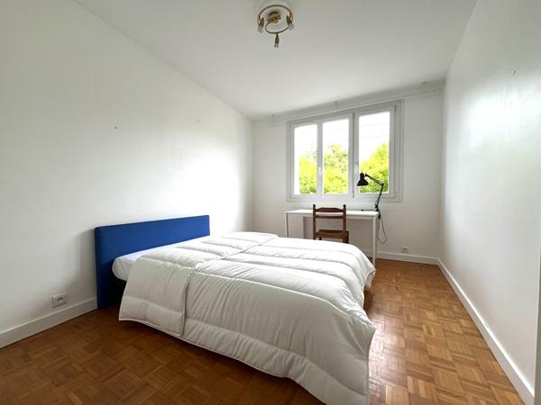 A LOUER - NANTES - QUARTIER ZOLA - T3 MEUBLE AVEC LOGGIA + GARAGE