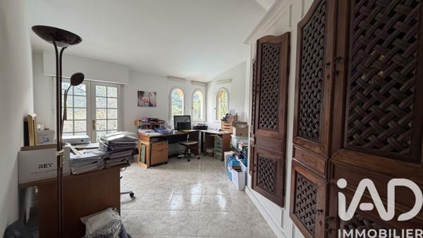 Maison à vendre 7 pièces 231 m² Auribeau-sur-Siagne