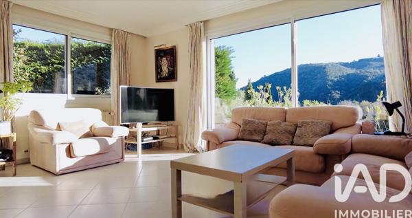 Maison à vendre 7 pièces 231 m² Auribeau-sur-Siagne