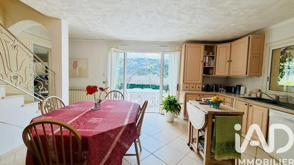 Maison à vendre 7 pièces 231 m² Auribeau-sur-Siagne