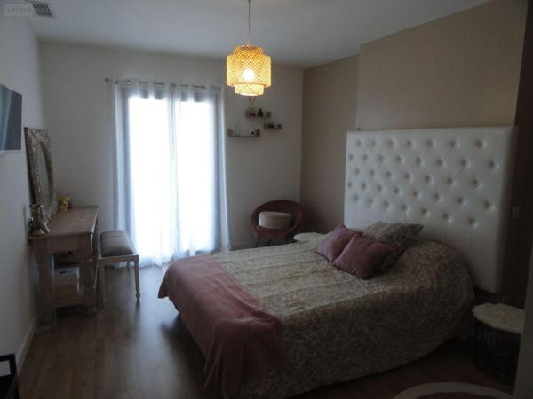 Maison de maître à vendre à Saint-Gilles dans le Gard (30800), ref : 11411/449