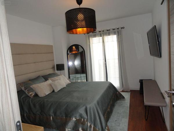 Maison de maître à vendre à Saint-Gilles dans le Gard (30800), ref : 11411/449