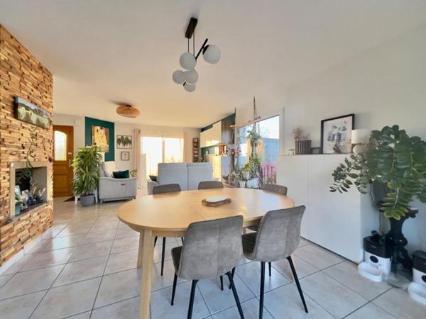 Maison Saint Crespin Sur Moine 6 pièce(s) 138 m2