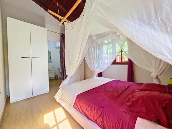 Dpt Guadeloupe (971), à vendre SAINT-FRANCOIS, villa 3 suites avec piscine et jacuzzi